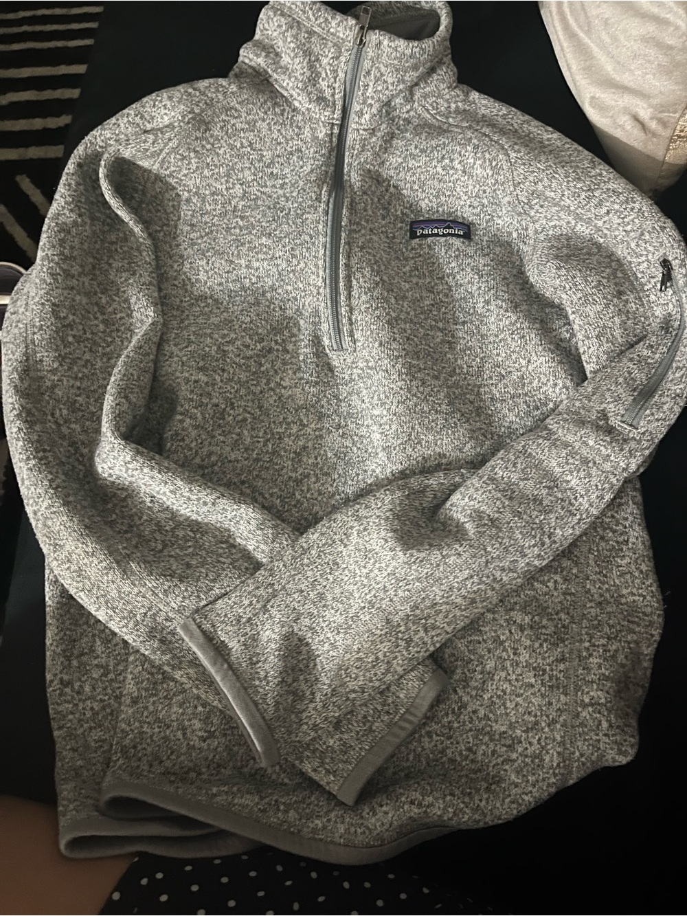 Patagonia Men’s Heather Gray Half-Zip Fleece Pullover
